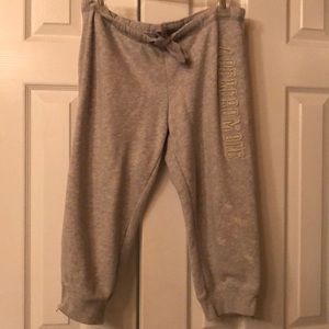 ⭐️ Abercrombie capri zip/bottom classic sweatpants